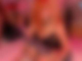 IvannaBellini01's Live Sex Cam Show