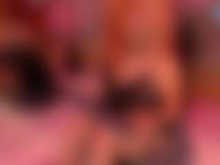 IvannaBellini01's Live Sex Cam Show