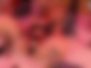 IvannaBellini01's Live Sex Cam Show