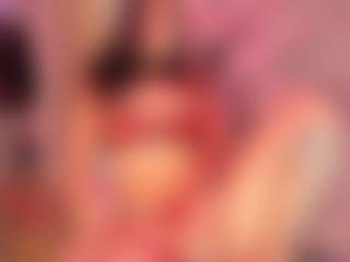 IvannaBellini01's Live Sex Cam Show