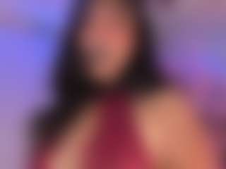 Live cam show with IvannaBellini01 - Amateur on milfzrlive.com