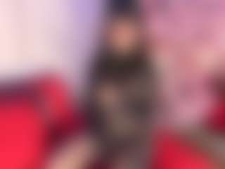 IvannaBellini01's Live Sex Cam Show