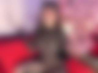 IvannaBellini01's Live Sex Cam Show
