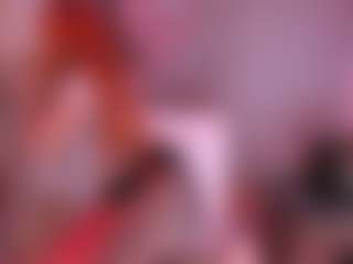 Live cam show with IvannaBellini01 - Fatpussy on TeamSkeetLive