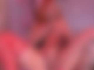 IvannaBellini01's Live Sex Cam Show