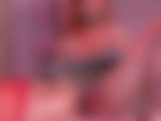 IvannaBellini01's Live Sex Cam Show