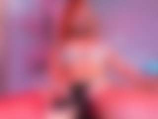 IvannaBellini01's Live Sex Cam Show