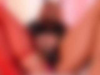 IvannaBellini01's Live Sex Cam Show