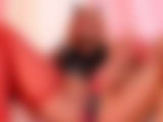IvannaBellini01's Live Sex Cam Show