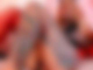 IvannaBellini01's Live Sex Cam Show
