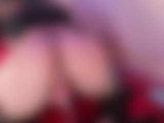 IvannaBellini01's Live Sex Cam Show