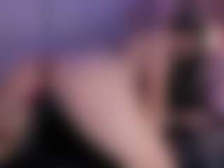 IvannaBellini01's Live Sex Cam Show