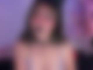 IvannaBellini01's Live Sex Cam Show