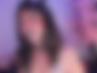 IvannaBellini01's Live Sex Cam Show
