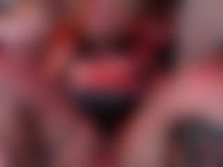 IvannaBellini01's Live Sex Cam Show