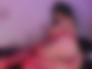 IvannaBellini01's Live Sex Cam Show