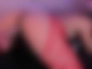 IvannaBellini01's Live Sex Cam Show