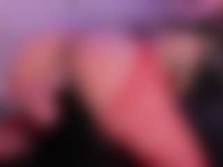 IvannaBellini01's Live Sex Cam Show