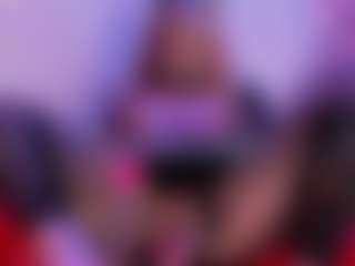 IvannaBellini01's Live Sex Cam Show