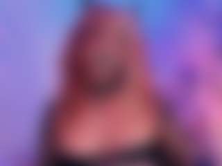 IvannaBellini01's Live Sex Cam Show