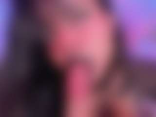 IvannaBellini01's Live Sex Cam Show