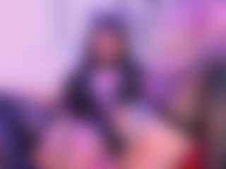 IvannaBellini01's Live Sex Cam Show