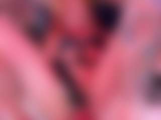 IvannaBellini01's Live Sex Cam Show