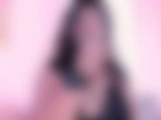 IvannaBellini01's Live Sex Cam Show