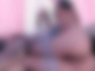 IvannaBellini01's Live Sex Cam Show