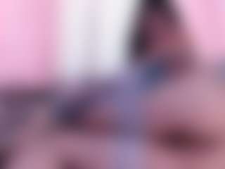 IvannaBellini01's Live Sex Cam Show