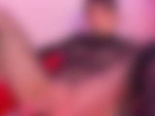 IvannaBellini01's Live Sex Cam Show