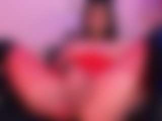 IvannaBellini01's Live Sex Cam Show