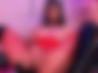 IvannaBellini01's Live Sex Cam Show