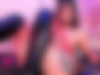 IvannaBellini01's Live Sex Cam Show