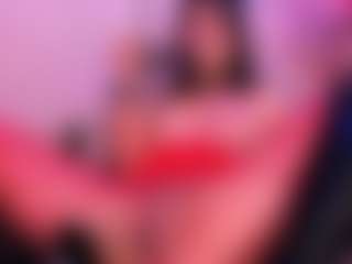 IvannaBellini01's Live Sex Cam Show