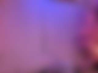 IvannaBellini01's Live Sex Cam Show