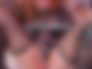 IvannaBellini01's Live Sex Cam Show