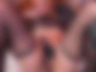 IvannaBellini01's Live Sex Cam Show