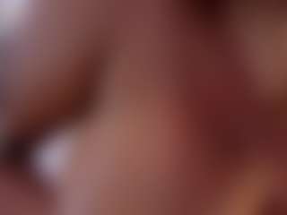 Live cam show with AishaRhodes00 - Thong on UwU Esports