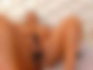 Live cam show with AishaRhodes00 - Thong on Camsoda