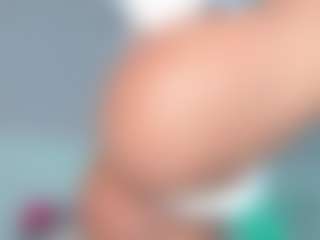 alanna-dollsx's Live Sex Cam Show