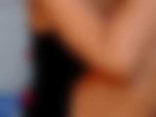 alanna-dollsx's Live Sex Cam Show