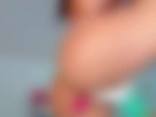 alanna-dollsx's Live Sex Cam Show