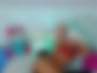 alanna-dollsx's Live Sex Cam Show