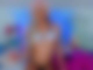 alanna-dollsx's Live Sex Cam Show