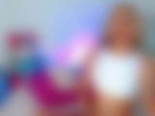 alanna-dollsx's Live Sex Cam Show