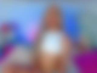 alanna-dollsx's Live Sex Cam Show