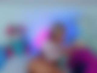 alanna-dollsx's Live Sex Cam Show