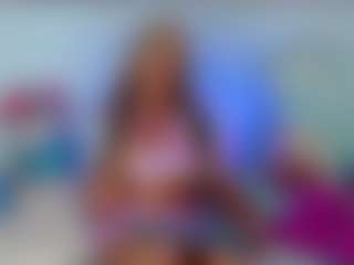 alanna-dollsx's Live Sex Cam Show