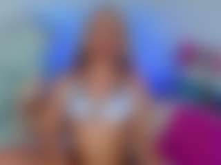 alanna-dollsx's Live Sex Cam Show